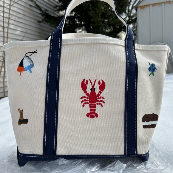 L.L. Bean Handbags - L.L. Bean Cream Tote Painted